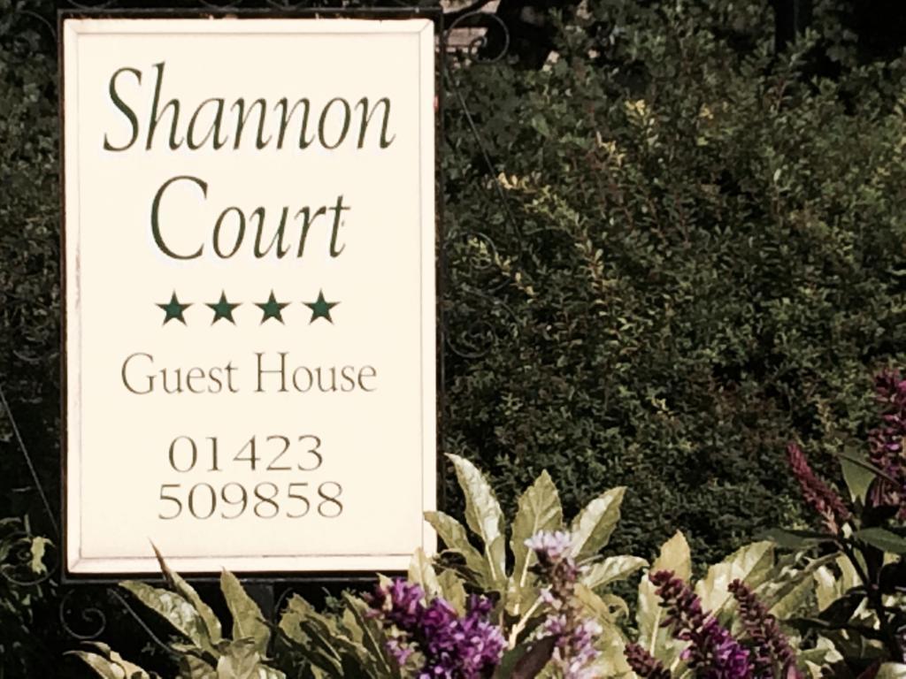 Shannon Court Харрогейт Экстерьер фото